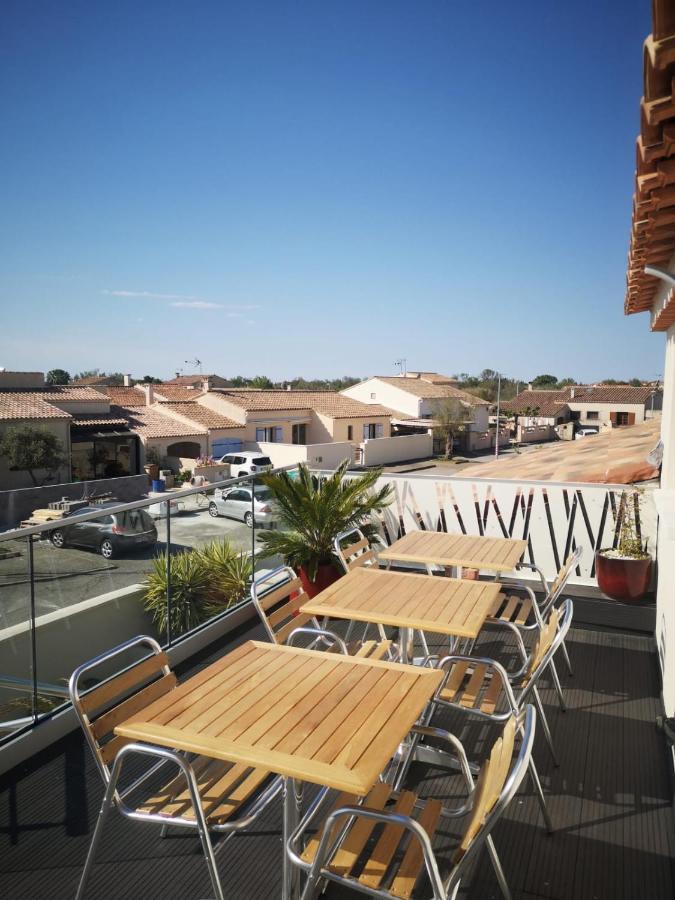 Appartement Au Dessus De La Maison Du Saunier Salin-de-Giraud Exterior photo